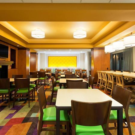 Fairfield Inn & Suites Louisville Downtown Exteriör bild