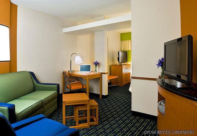 Fairfield Inn & Suites Louisville Downtown Exteriör bild