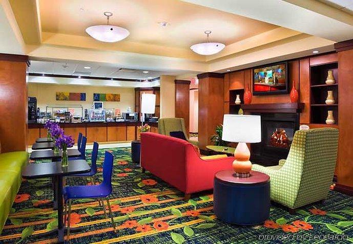 Fairfield Inn & Suites Louisville Downtown Exteriör bild