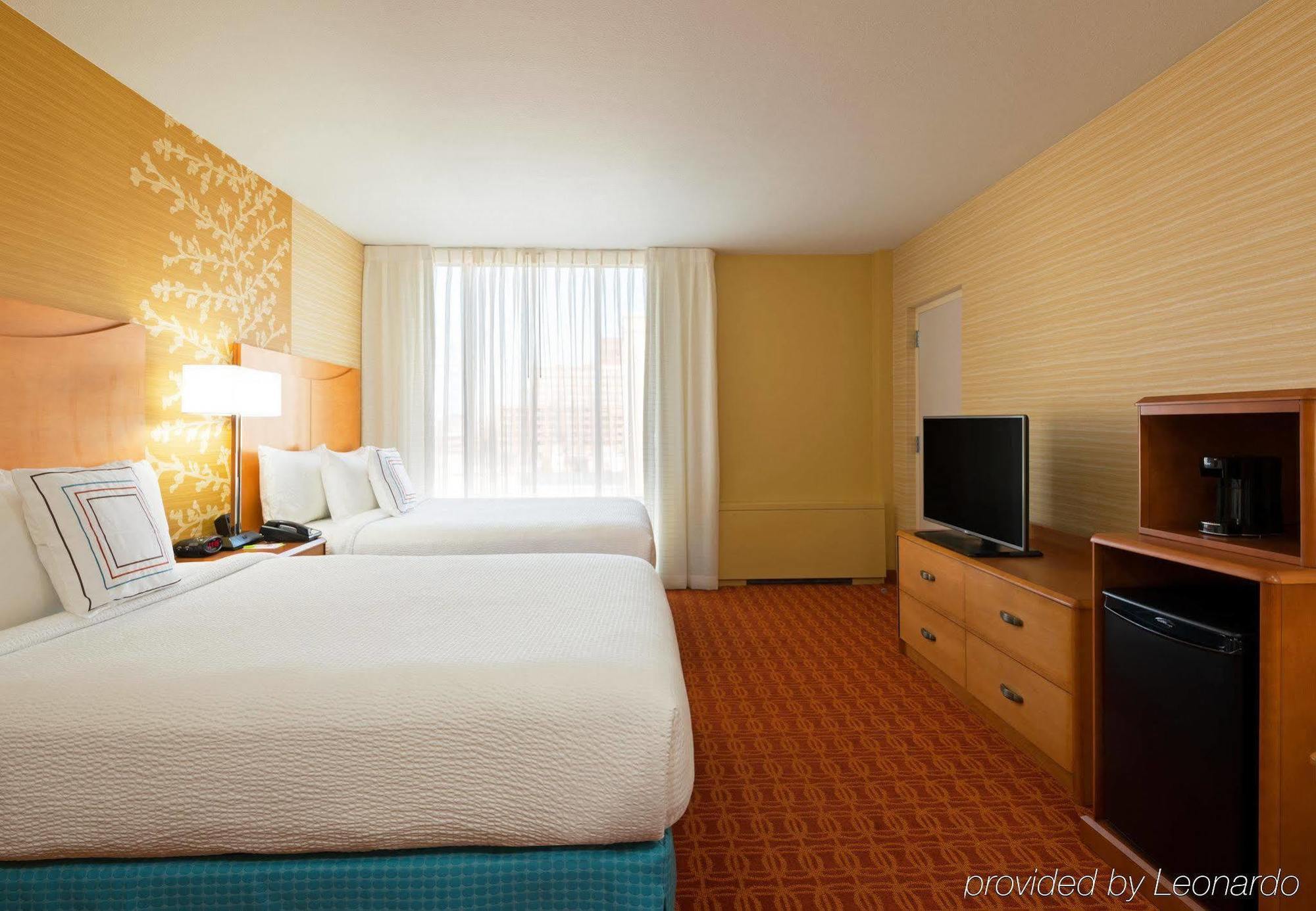 Fairfield Inn & Suites Louisville Downtown Exteriör bild